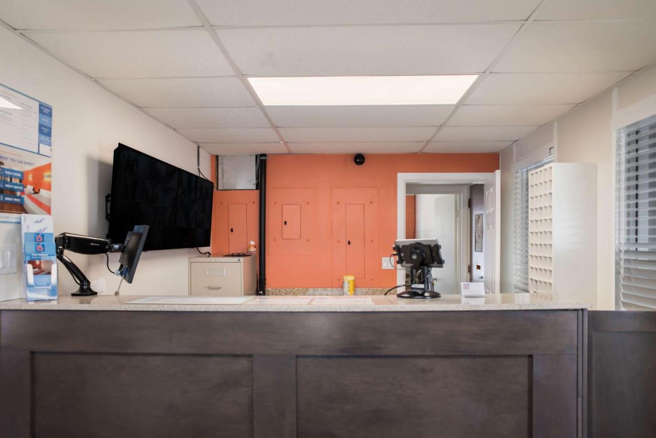 Motel 6-Fort St. John, Bc Luaran gambar